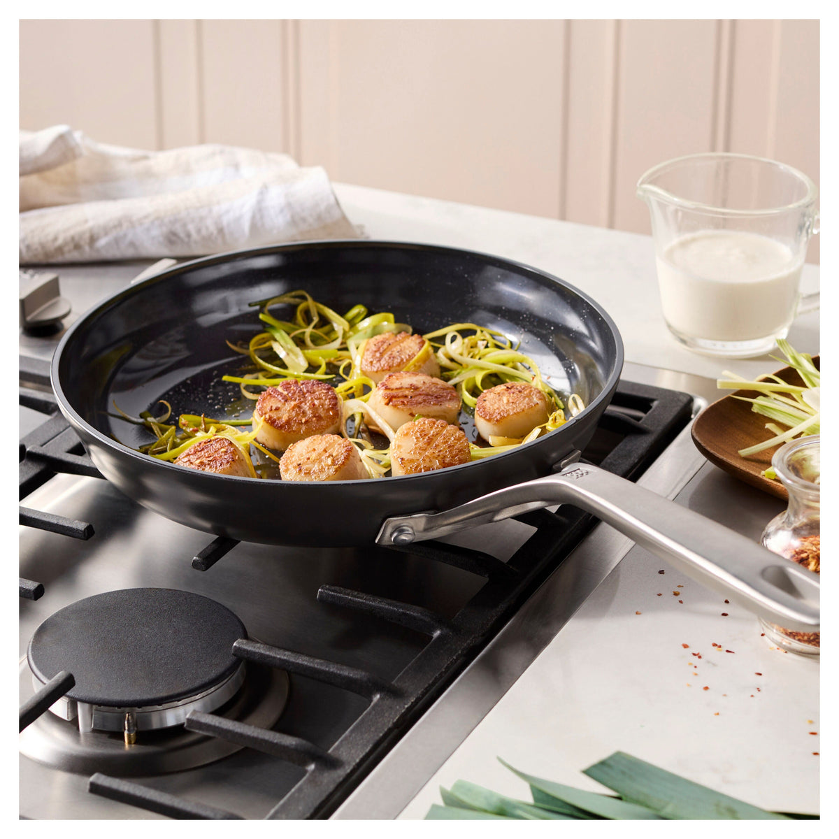 ZWILLING Motion Ceramic 12-inch, Frying Pan Ceramic Coating
