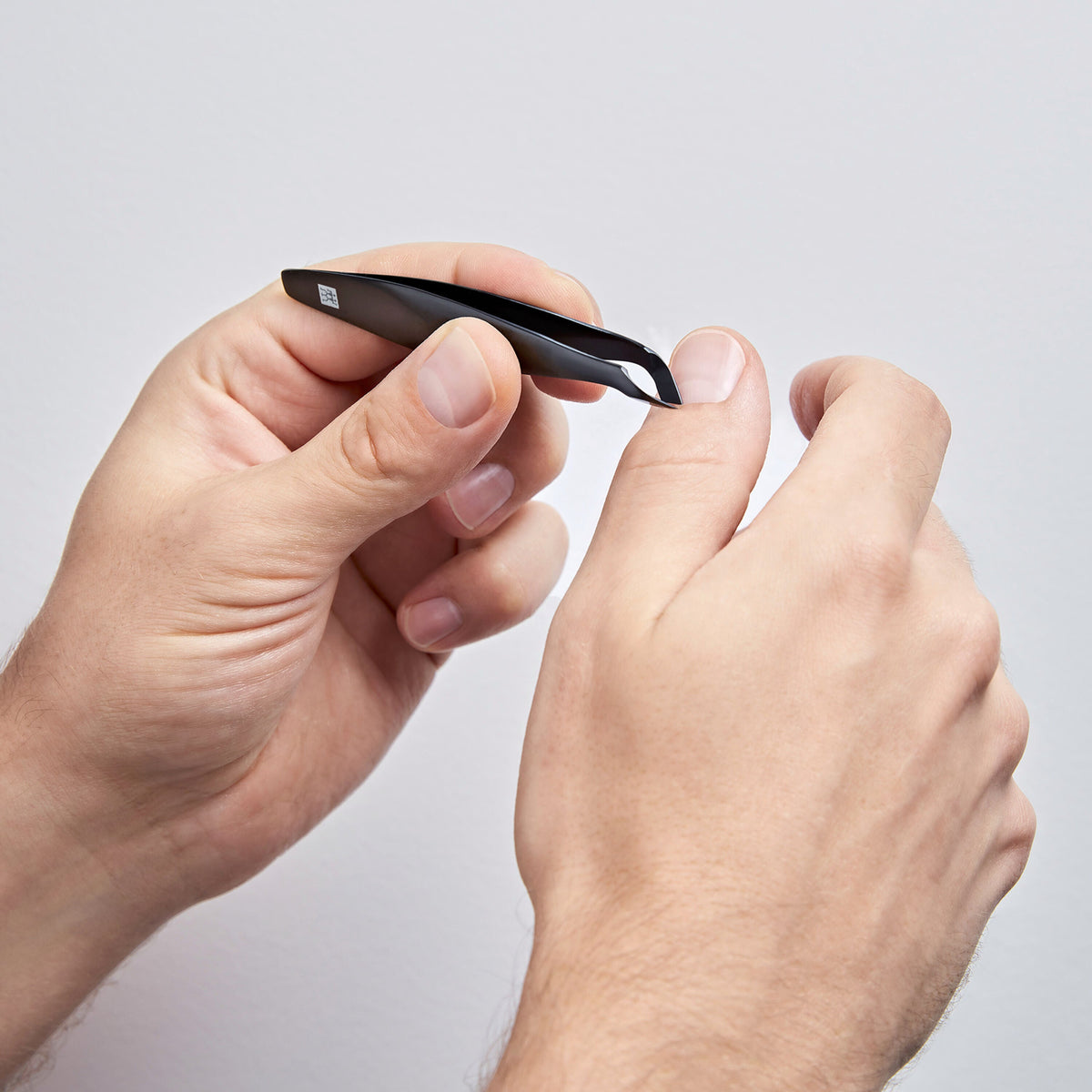 ZWILLING PREMIUM Cuticle Cutter - Black Matt
