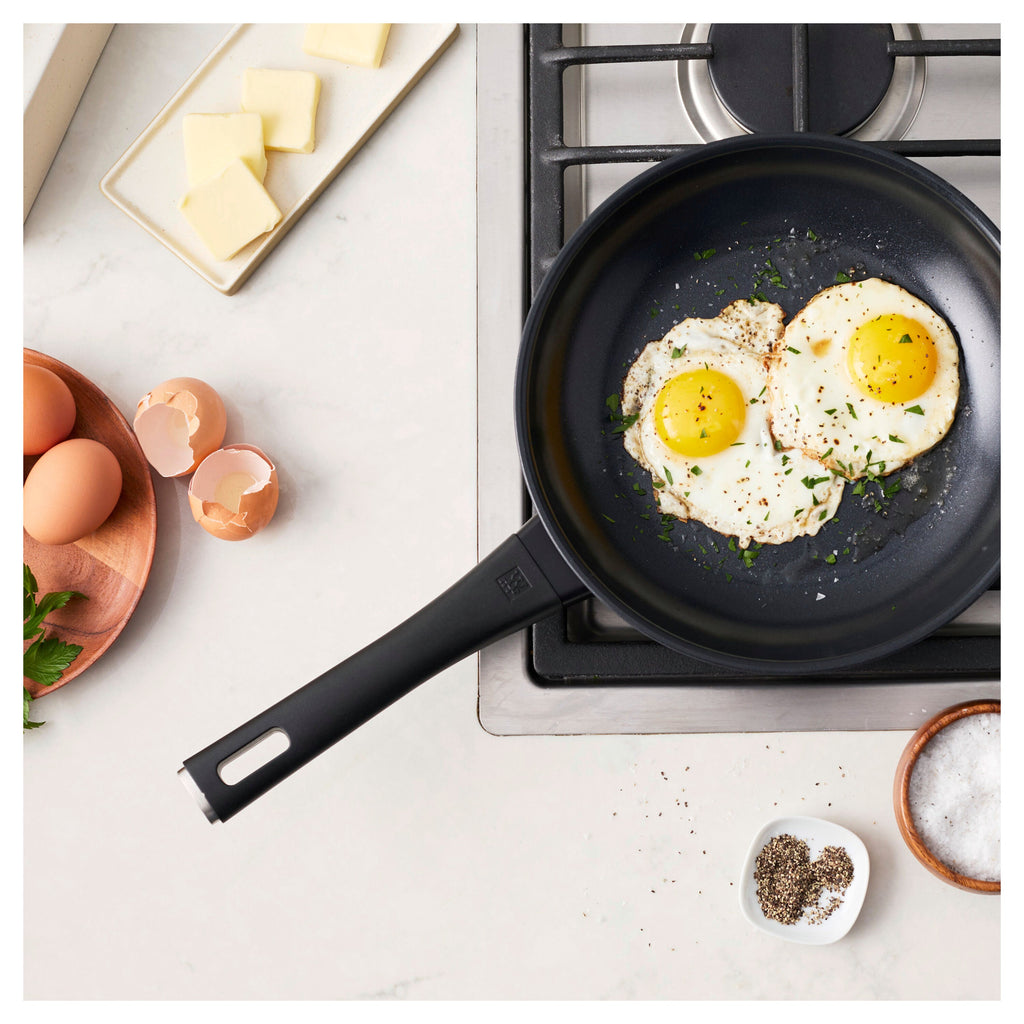 ZWILLING Madura Plus 10-inch, Aluminum, Fry Pan Titanium-reinforced Ceramic Non-stick Coating
