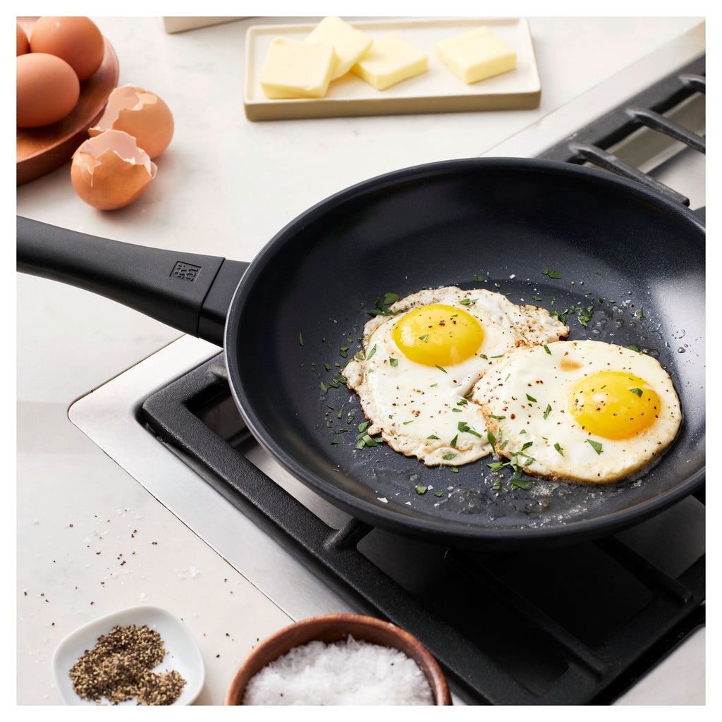 ZWILLING Madura Plus 10-inch, Aluminum, Fry Pan Titanium-reinforced Ceramic Non-stick Coating