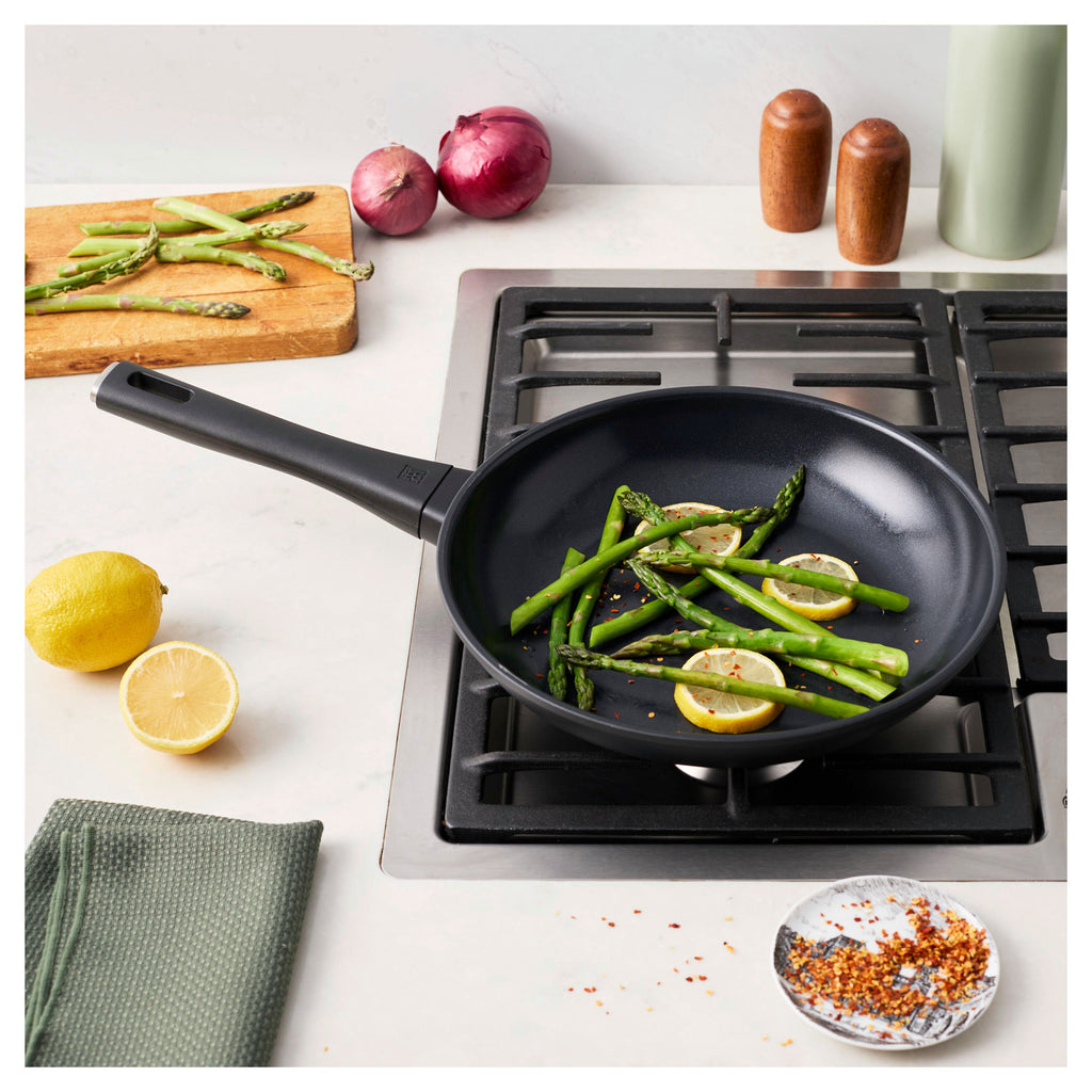 ZWILLING Madura Plus 10-inch, Aluminum, Fry Pan Titanium-reinforced Ceramic Non-stick Coating