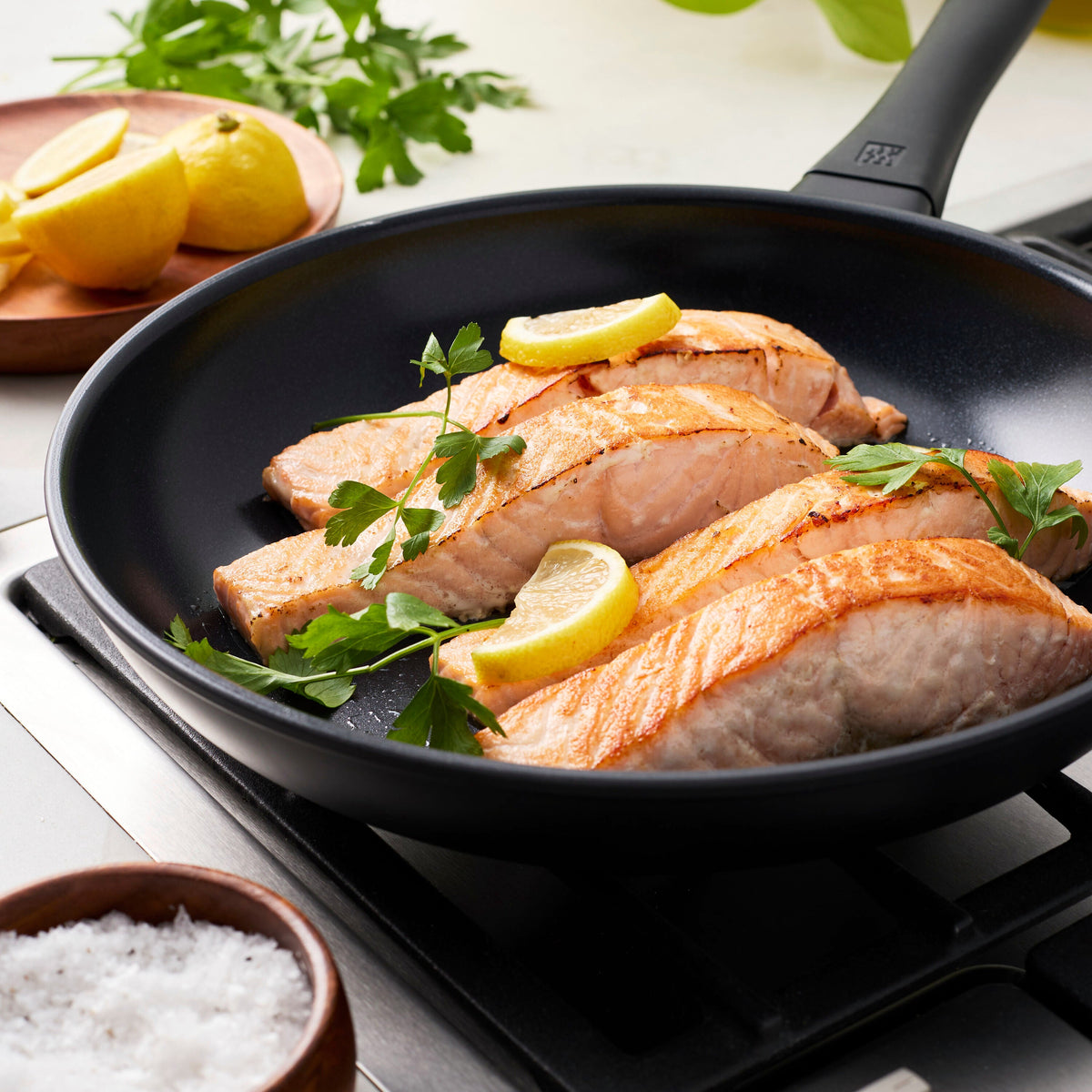 ZWILLING Madura Plus 10-inch, Aluminum, Fry Pan Titanium-reinforced Ceramic Non-stick Coating
