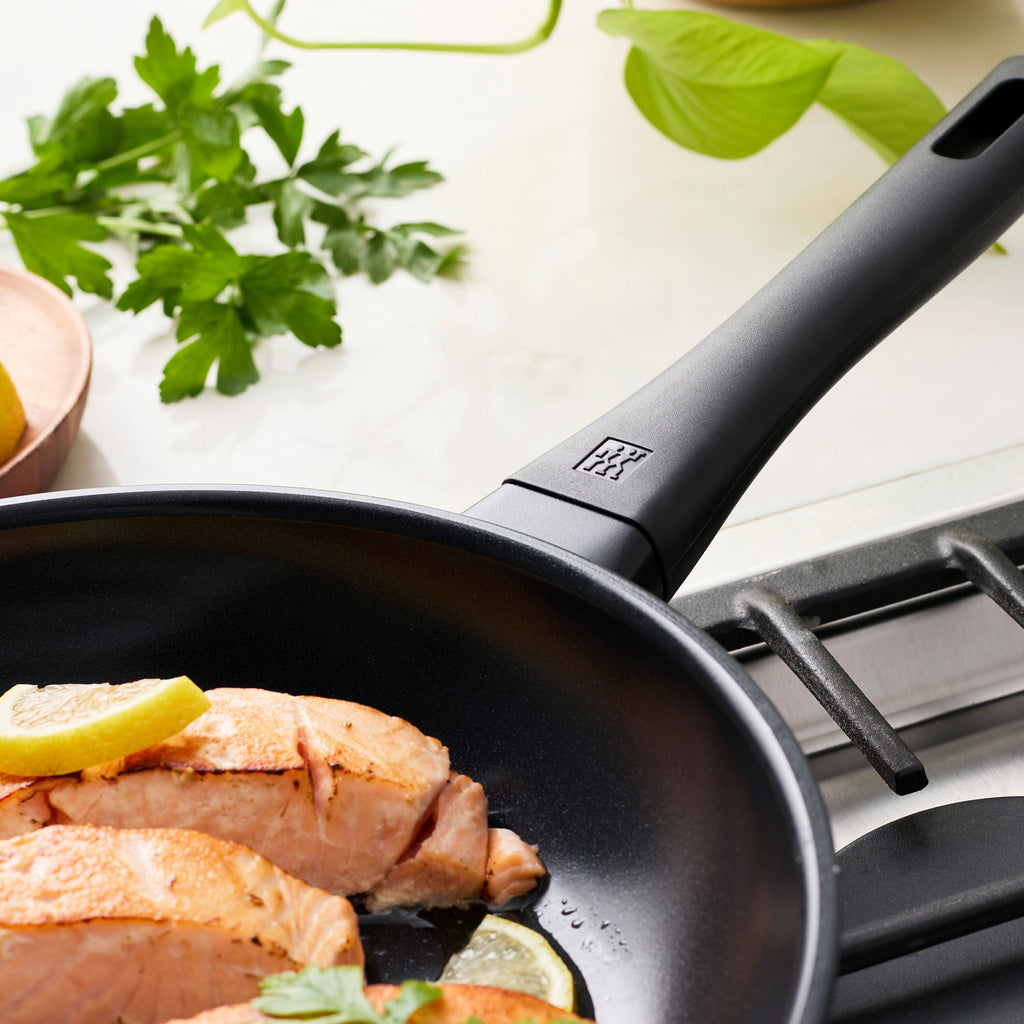 ZWILLING Madura Plus 10-inch, Aluminum, Fry Pan Titanium-reinforced Ceramic Non-stick Coating