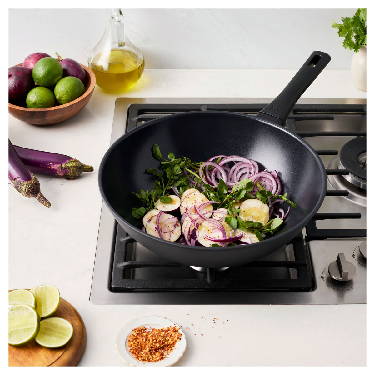 ZWILLING Madura Plus 12-inch, Aluminum, Wok Titanium-reinforced Ceramic Non-stick Coating