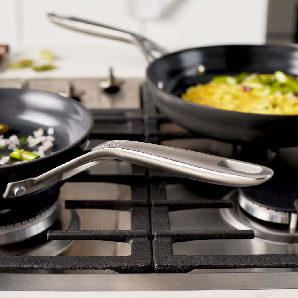 ZWILLING Motion Ceramic 2-pc, Non-stick, Fry Pan Set Ceramic Coating