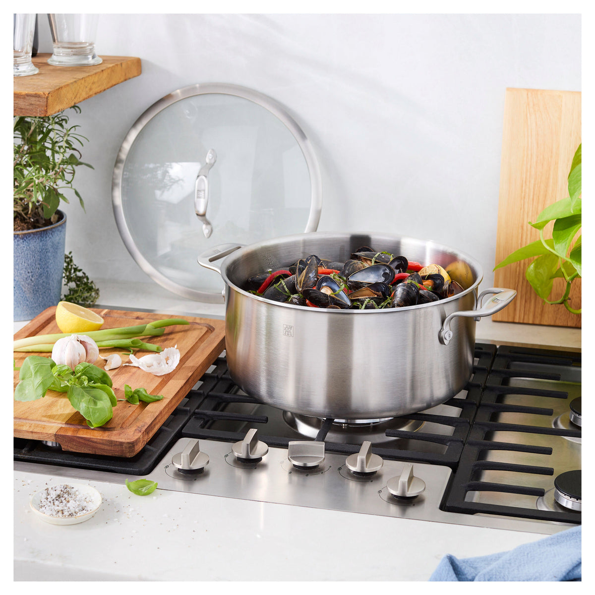 ZWILLING Spirit 3-Ply 8 qt, Stainless Steel Dutch Oven