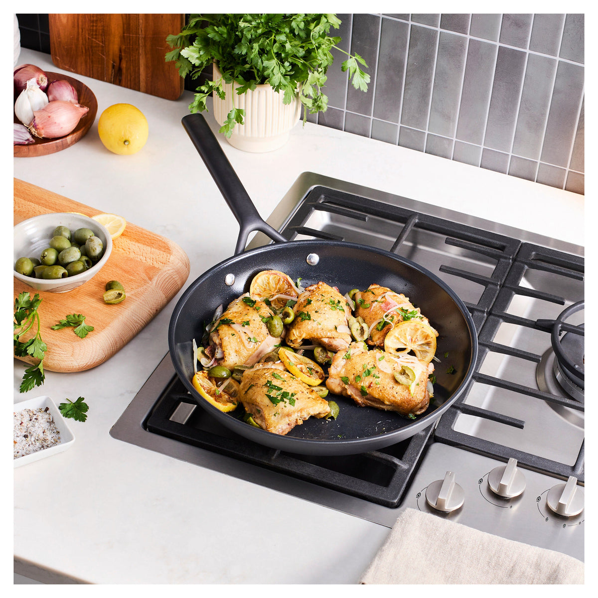 ZWILLING Milano 8-inch, Frying Pan Ceramic Nonstick Titanium