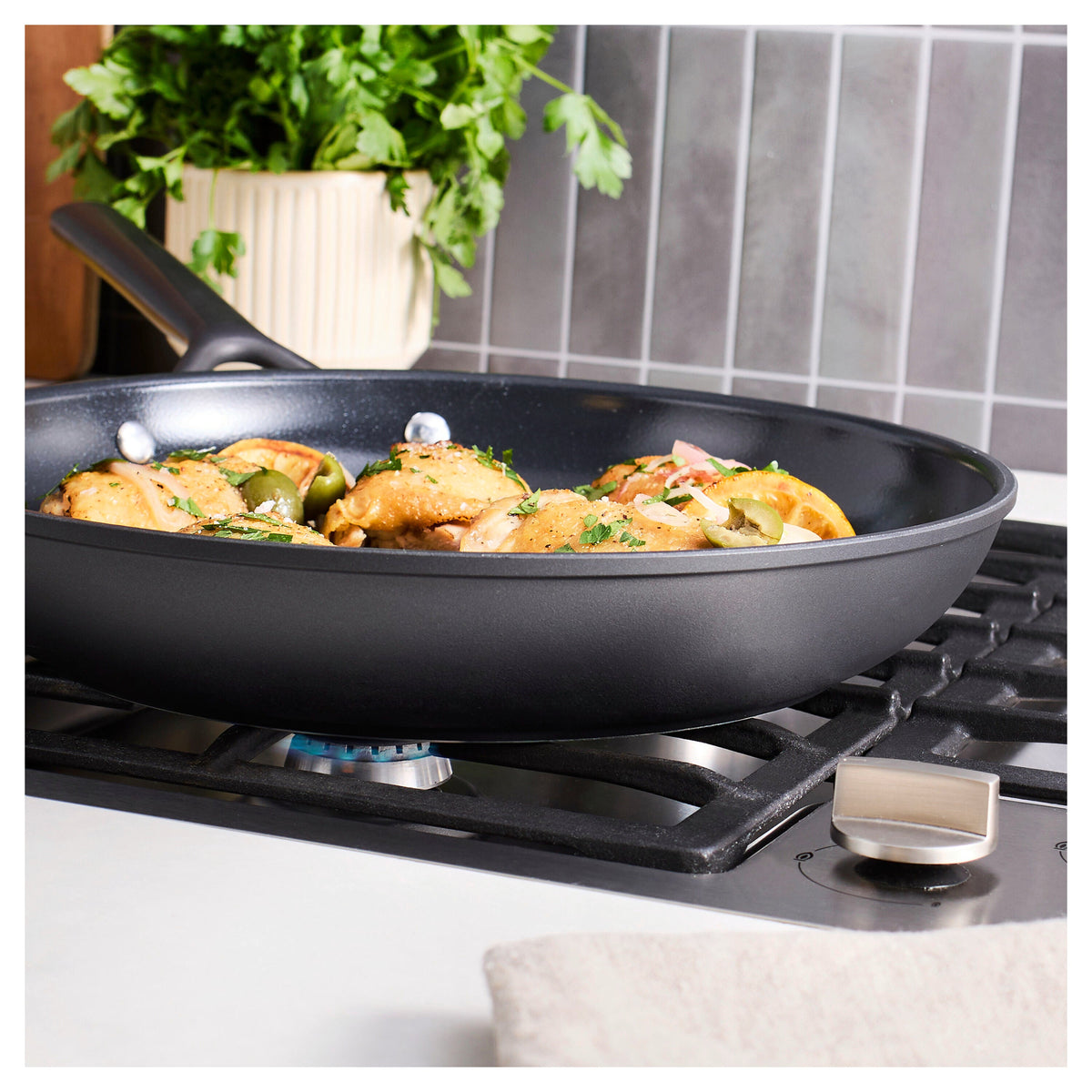 ZWILLING Milano 8-inch, Frying Pan Ceramic Nonstick Titanium
