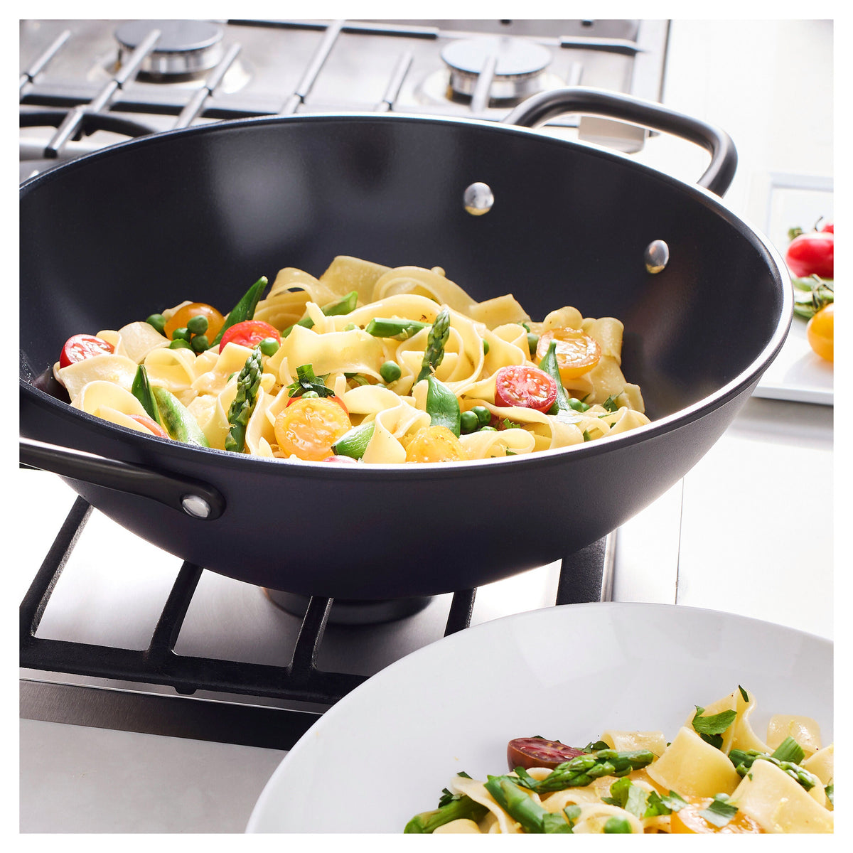 ZWILLING Milano 12-inch, Wok With Glass Lid Ceramic Nonstick Titanium