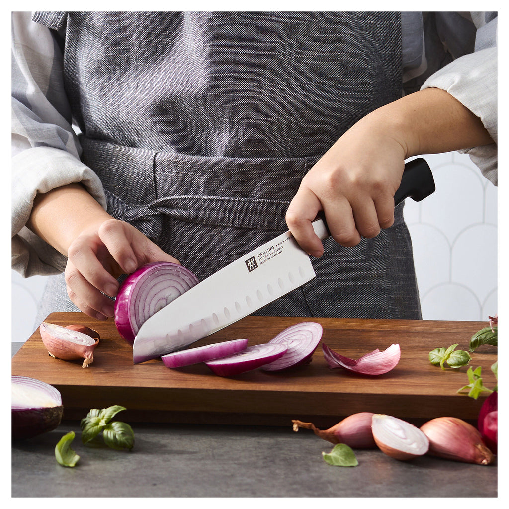 ZWILLING Four Star Santoku 7 inch, hollow edge