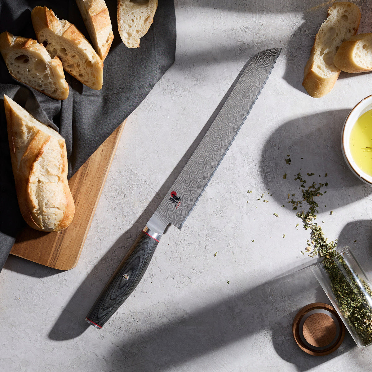 MIYABI Hiko 9-inch, Bread Knife