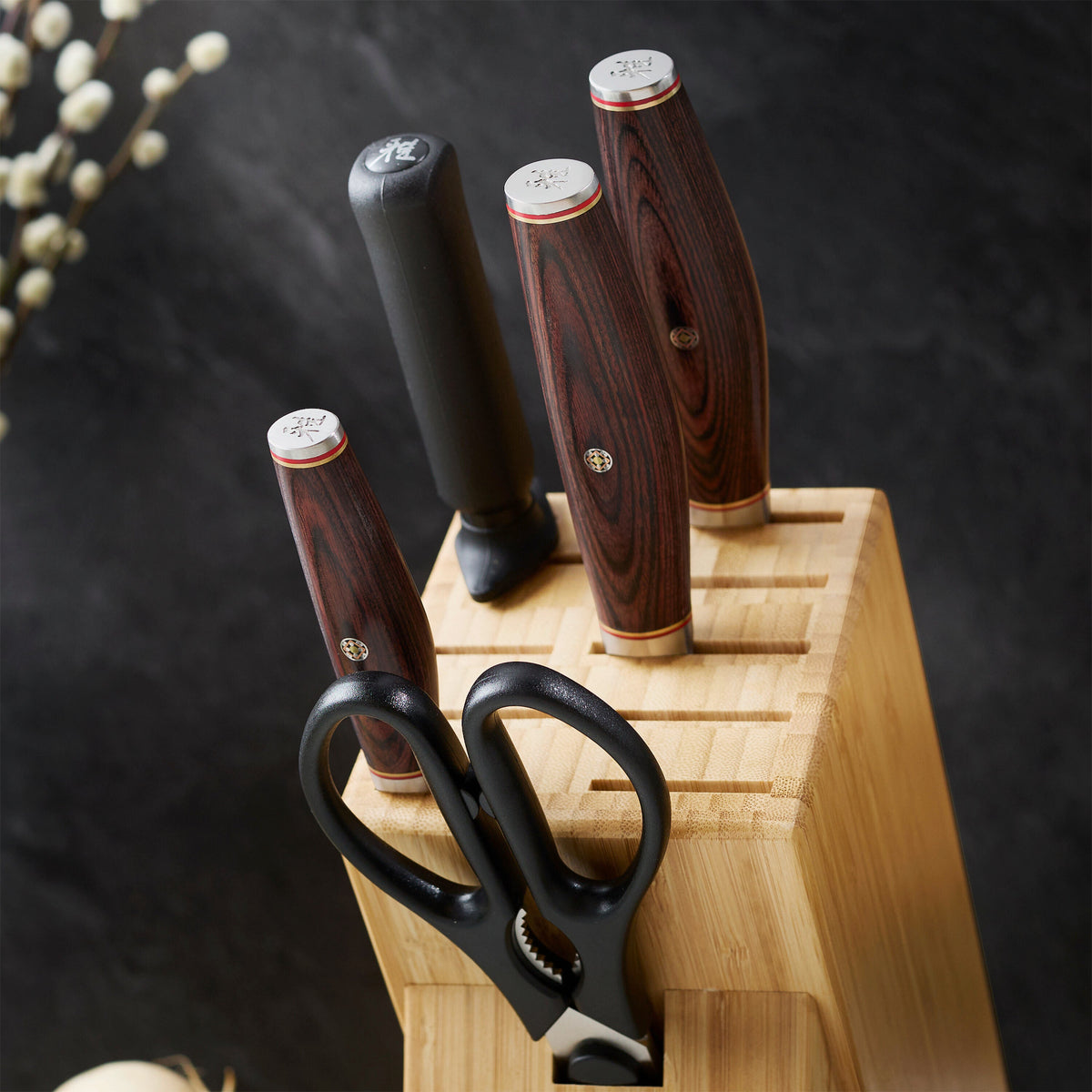 MIYABI Artisan 7-pc, Knife block set