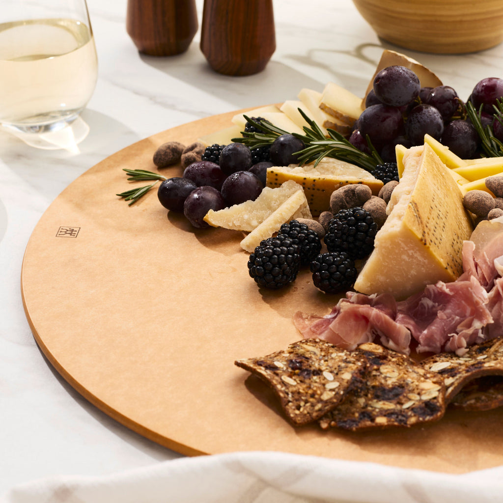 ZWILLING BBQ+ Round Prep And Serving Board