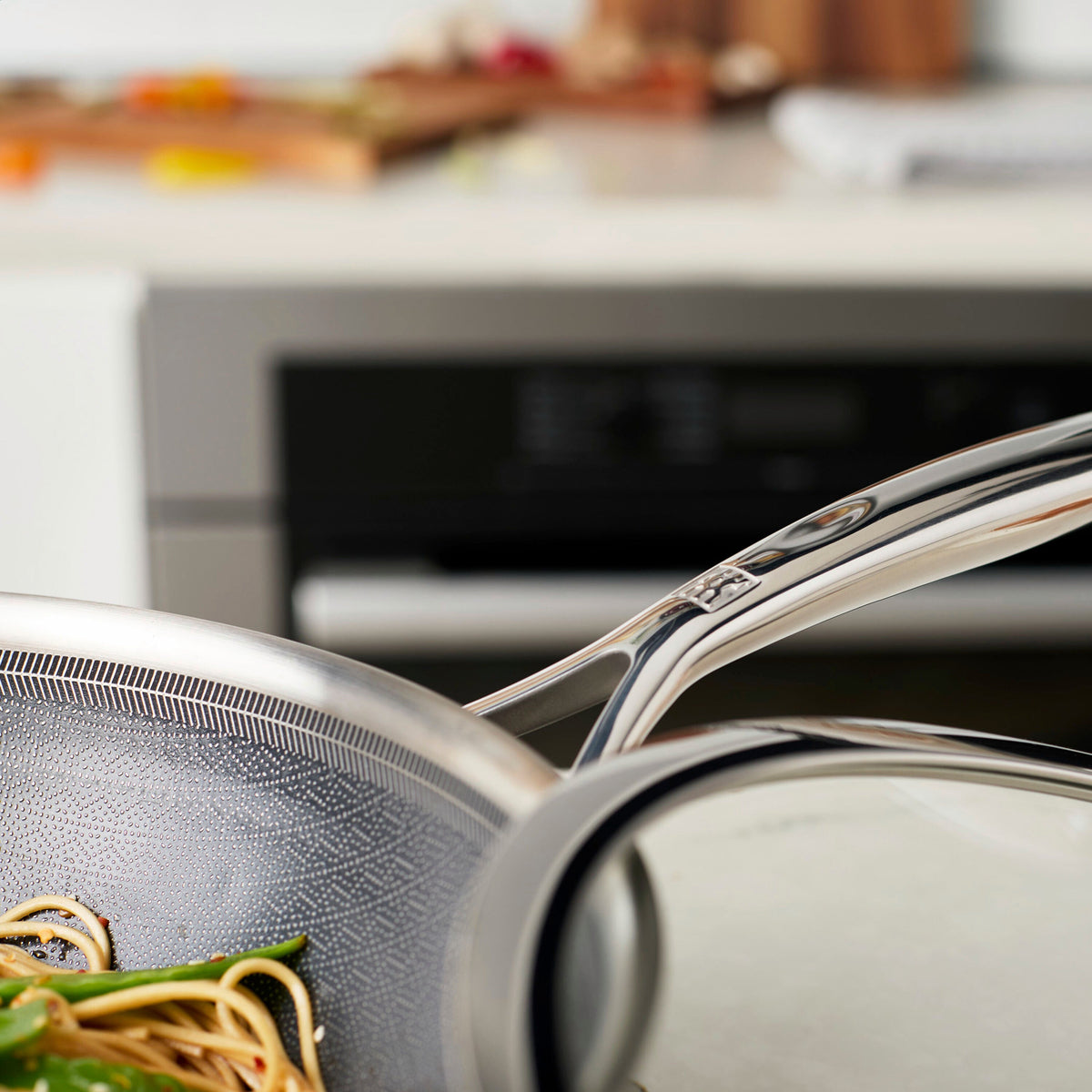 ZWILLING Peak 12-inch, 18/10 Stainless Steel, Wok With Lid Ceramic Hybrid