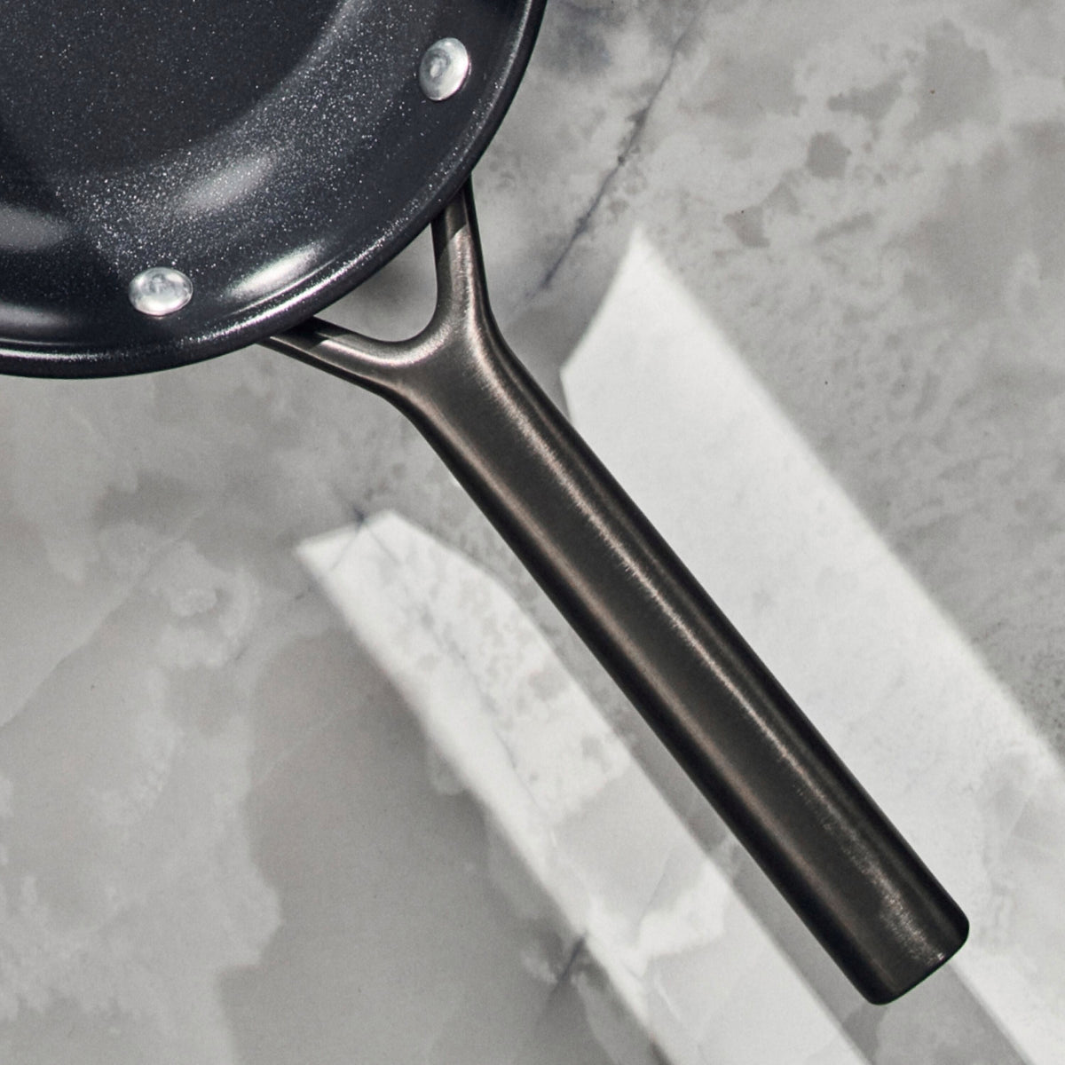 ZWILLING Milano 8-inch, Frying Pan Ceramic Nonstick Titanium